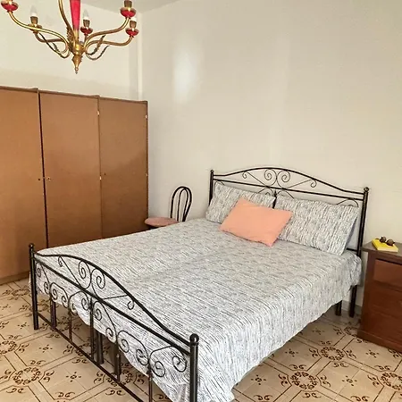 Gallipolitravel Petrarca * 加利波利